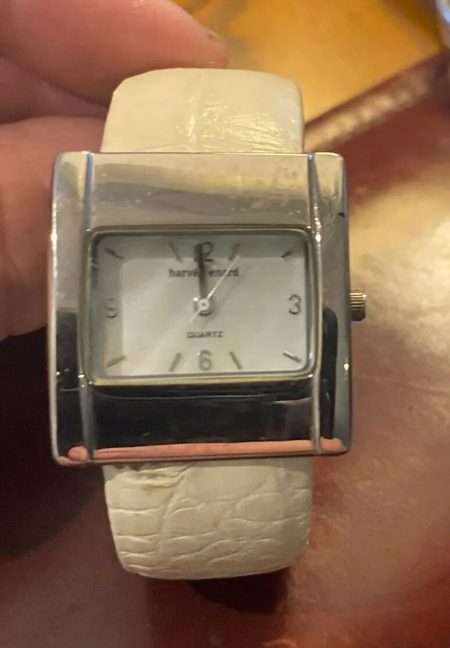 Women's 30mm Harve Bernard Watch, Bangle Bracelet with White Leather Wrap